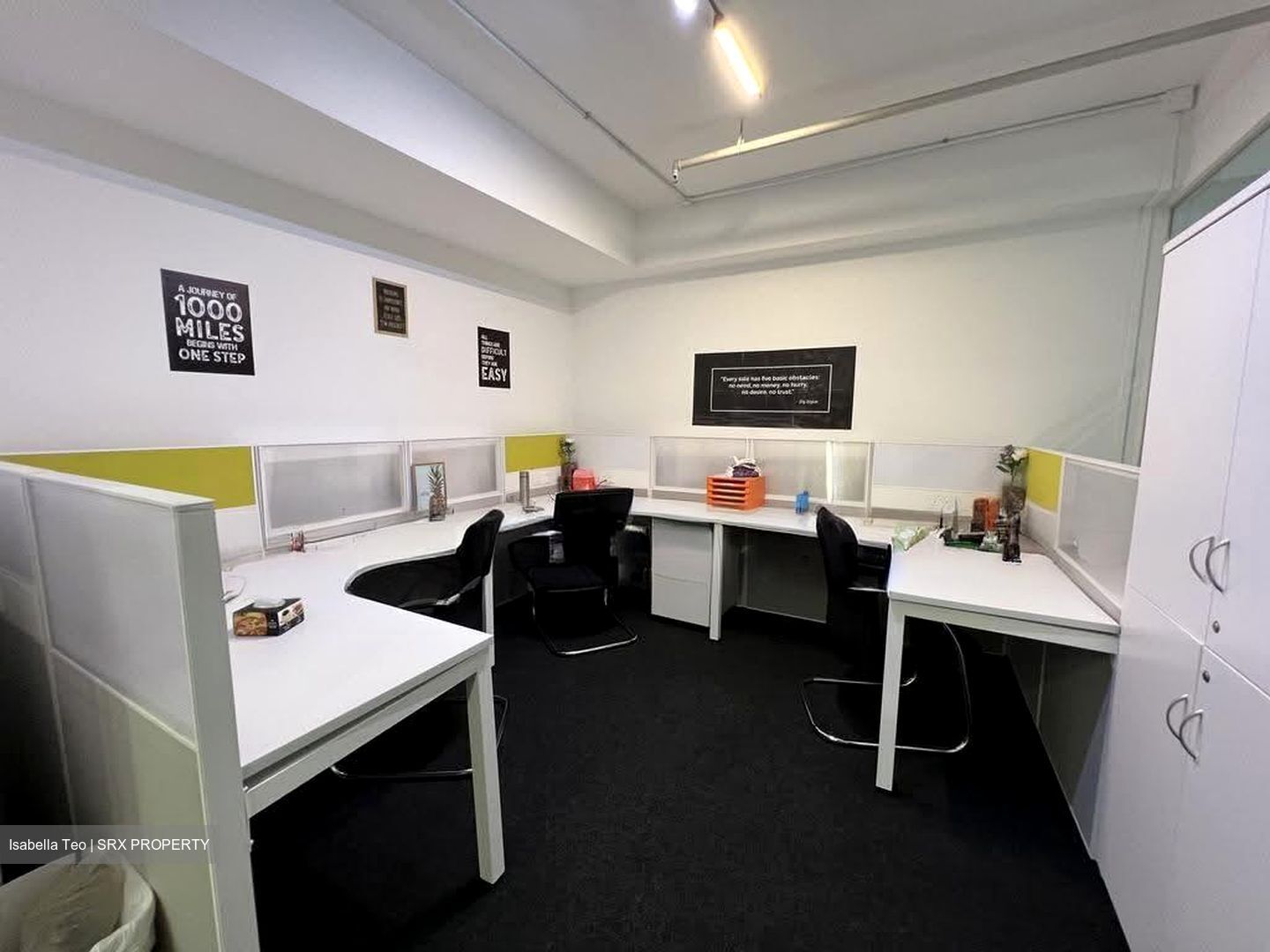Ct Hub 2 (D12), Office #631036391